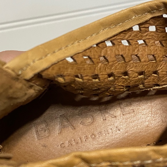 Baske California Leather Sandals - Picture 4 of 9